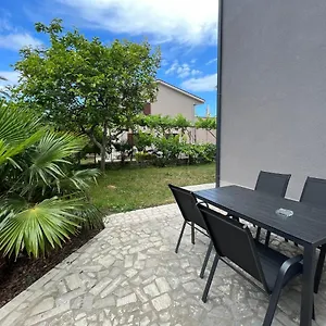  Apartman Flowers Medulin, Fucane 2